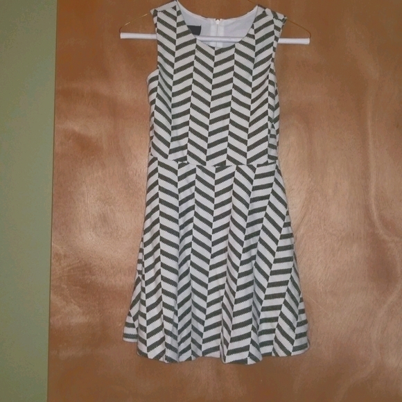 BCX Girl Other - Black and White Sleeveless Dress - Girls size 12